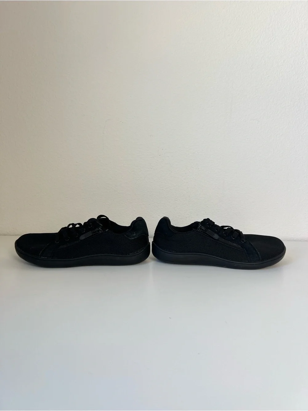 SKASO Barefoot Sneakers Womens EU‎ 37 Black Minimalist Walking Comfort Shoes